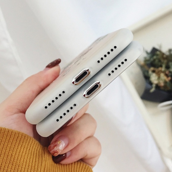 NEW iPhone MAX/XS/X/7+/8+/7/8 Soft Floral TPU Case - Picture 3 of 4